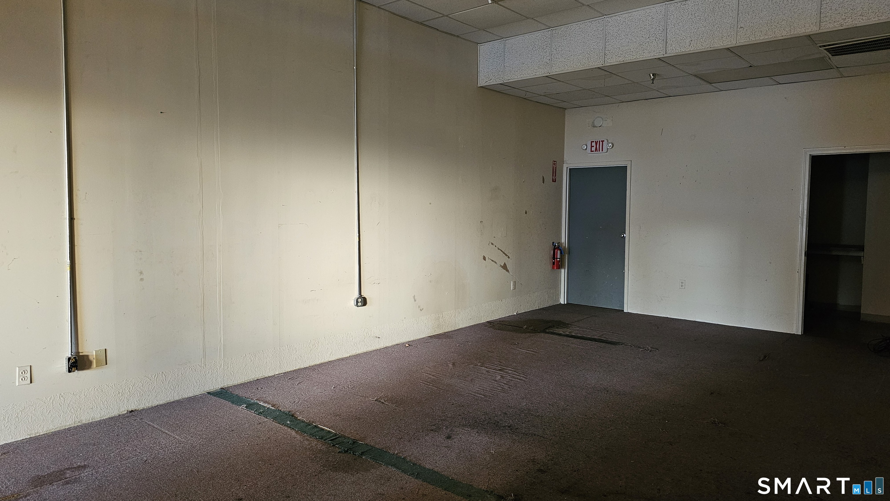 700 Poquonock Avenue