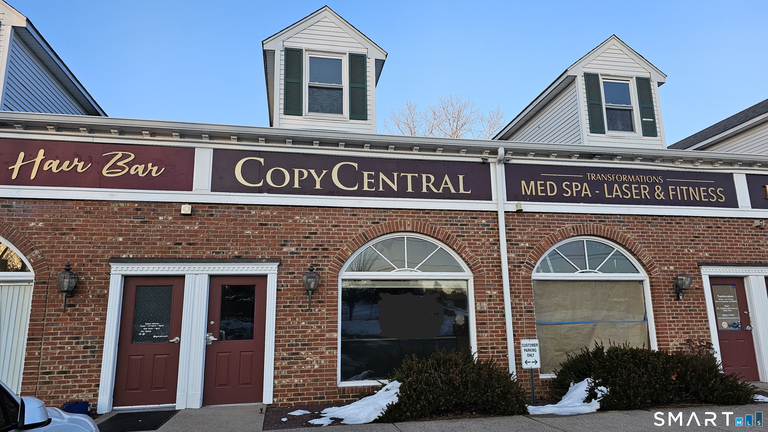 700 Poquonock Avenue