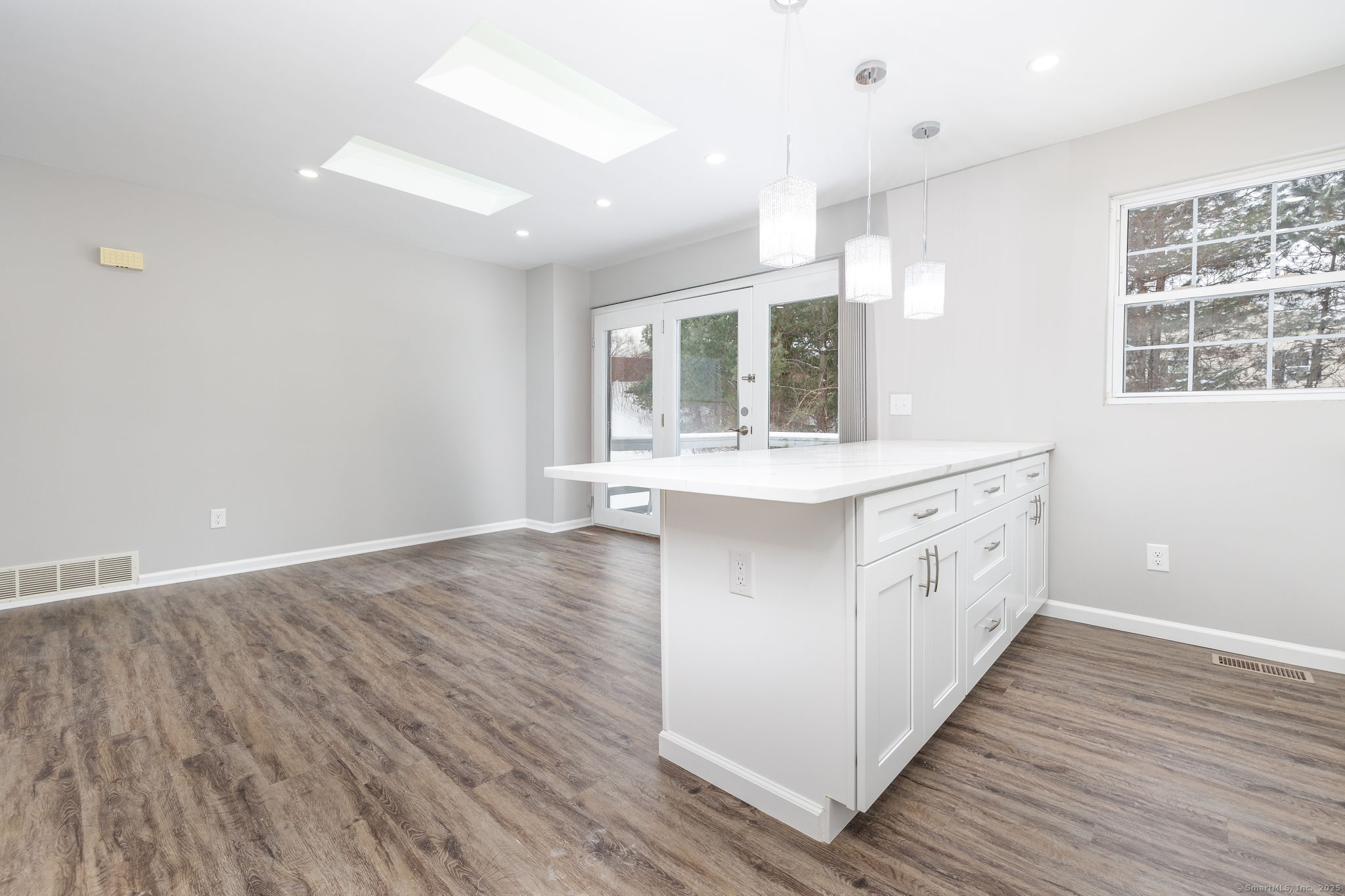10 Jamie Lane #APT A, Manchester, Connecticut image 12