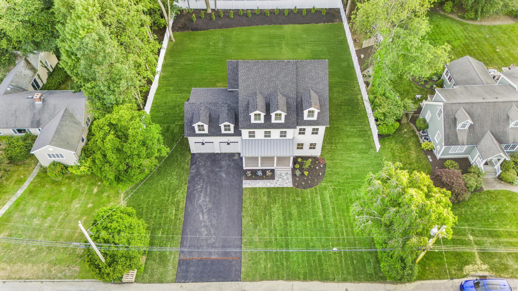 31 High Ridge Road