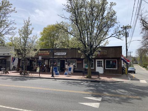 156 Main Street Deep River CT 06417