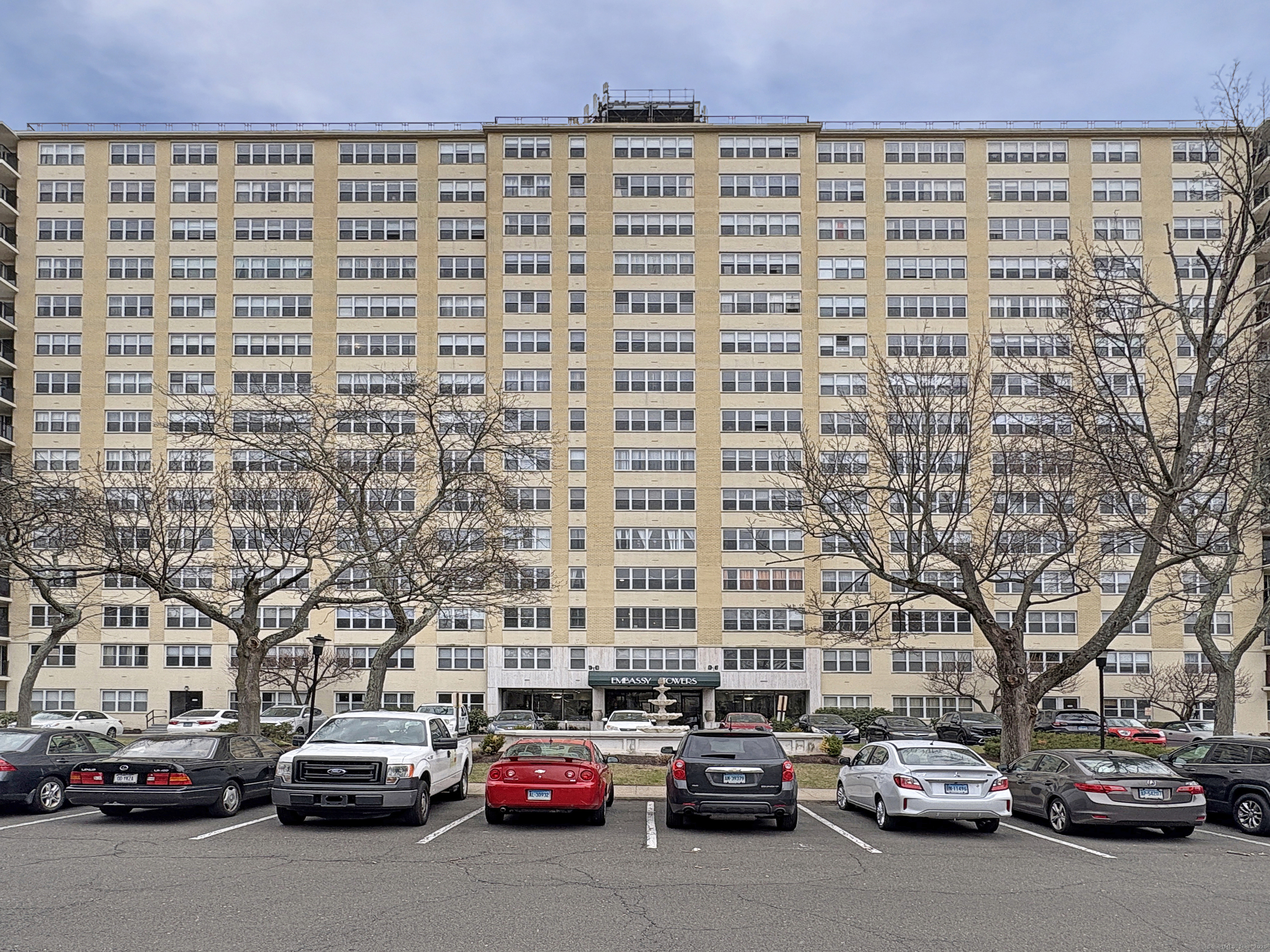 2625 Park Avenue #10C, Bridgeport, Connecticut image 1