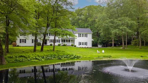 Tiny photo for 148 W Hills Road, New Canaan, CT 06840 (MLS # 24141690)
