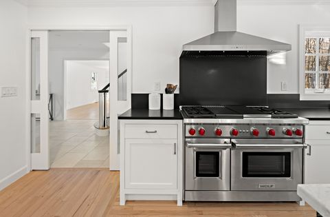 Tiny photo for 148 W Hills Road, New Canaan, CT 06840 (MLS # 24141690)