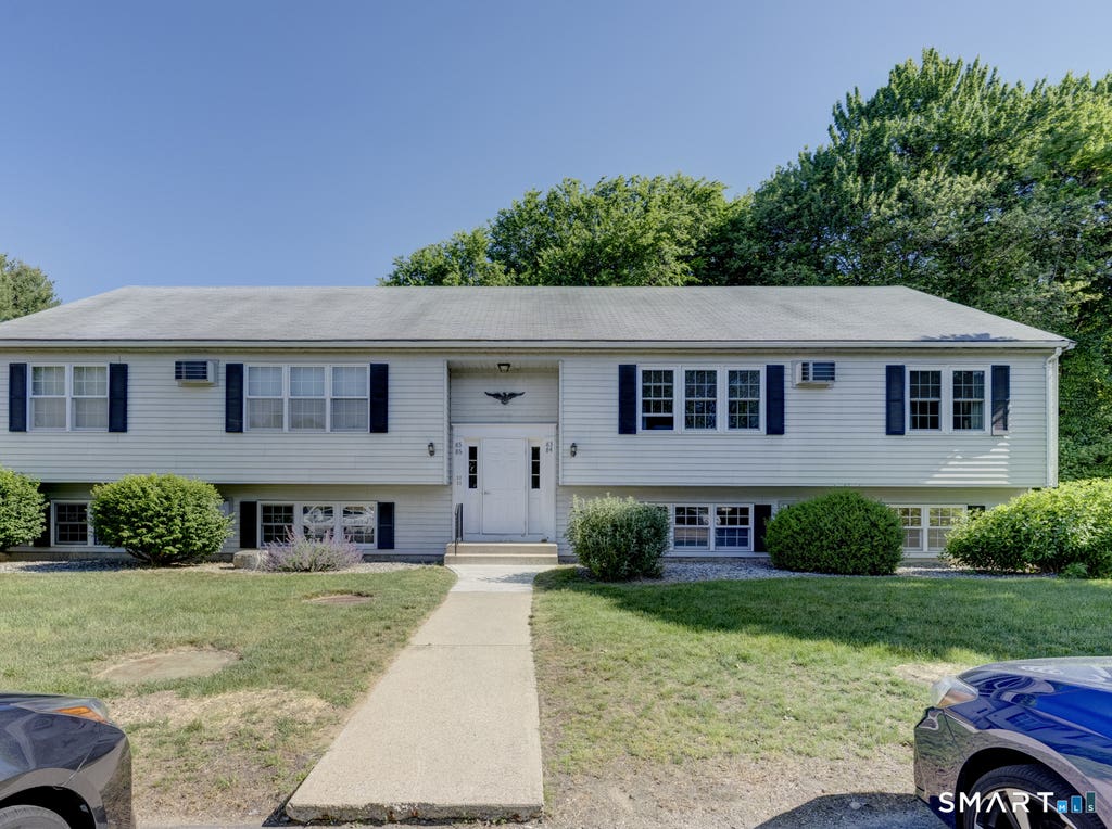 Photo of 84 Founders Village #84, Clinton, CT 06413 (MLS # 24182188)