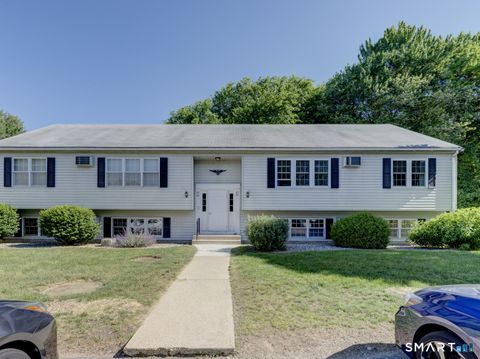 Photo of 84 Founders Village #84, Clinton, CT 06413 (MLS # 24182188)