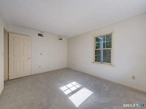 Tiny photo for 84 Founders Village #84, Clinton, CT 06413 (MLS # 24182188)