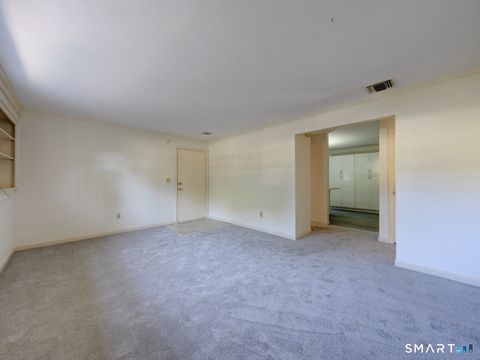 Tiny photo for 84 Founders Village #84, Clinton, CT 06413 (MLS # 24182188)