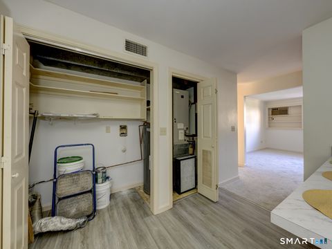 Tiny photo for 84 Founders Village #84, Clinton, CT 06413 (MLS # 24182188)