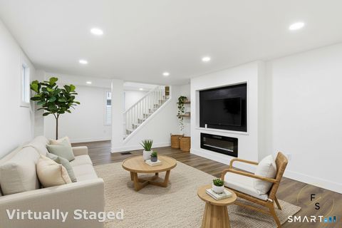 219 Court Street West Haven CT 06516