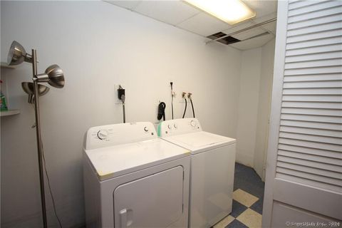 Tiny photo for 7 Woods Way #7, Woodbury, CT 06798 (MLS # 24143339)