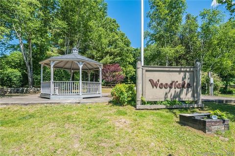 Photo of 7 Woods Way #7, Woodbury, CT 06798 (MLS # 24143339)