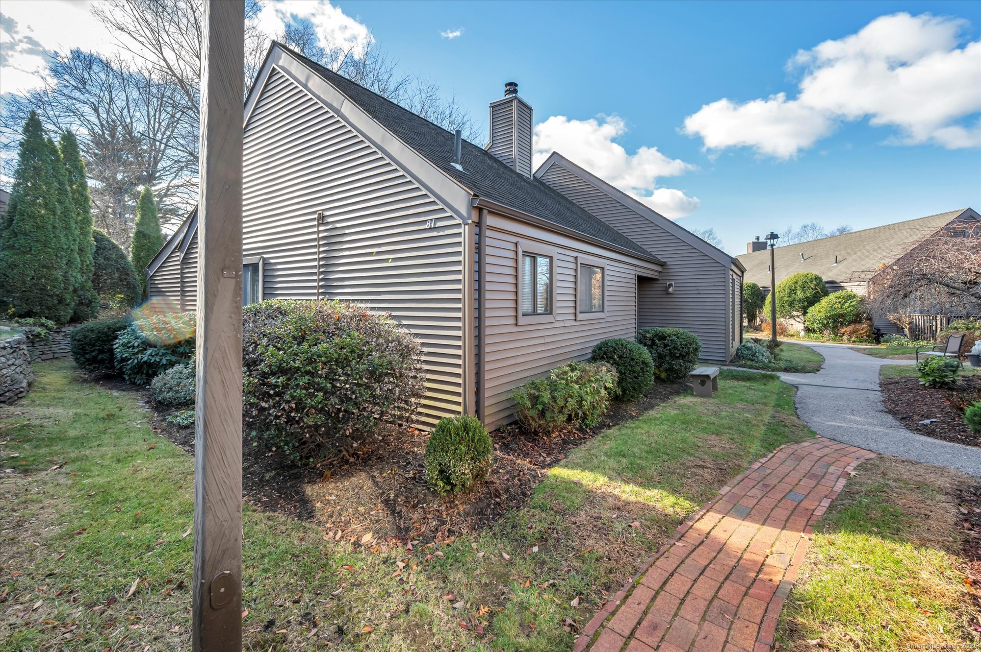 81 Hollister Way North 81