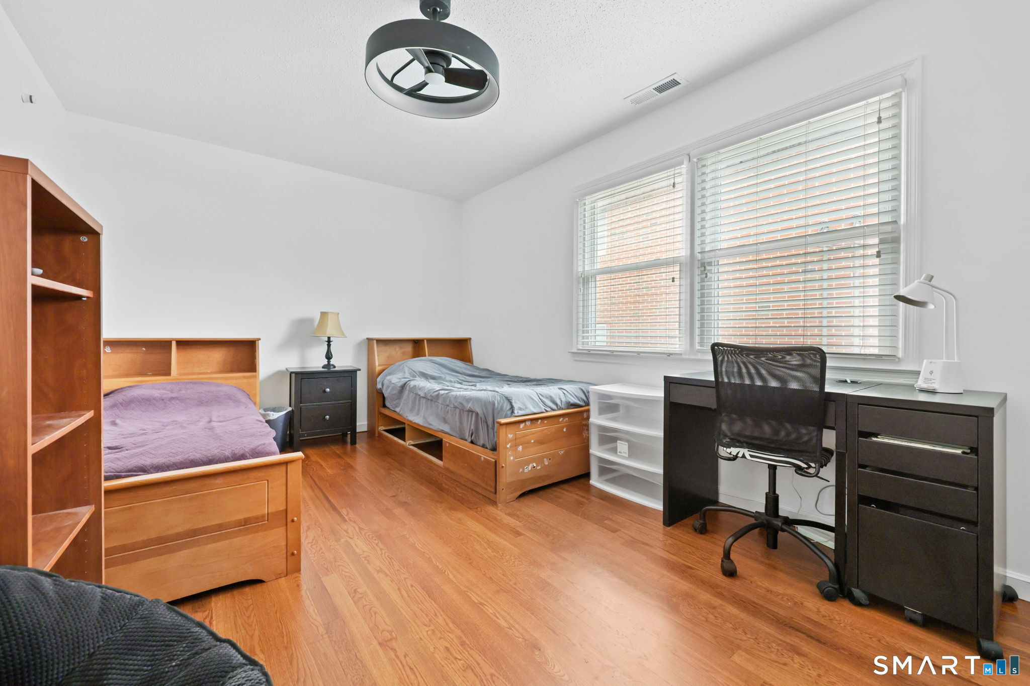 Greenwich, Connecticut 06830, United States, 2 Bedrooms Bedrooms, ,2 BathroomsBathrooms,Residential,Active,255248