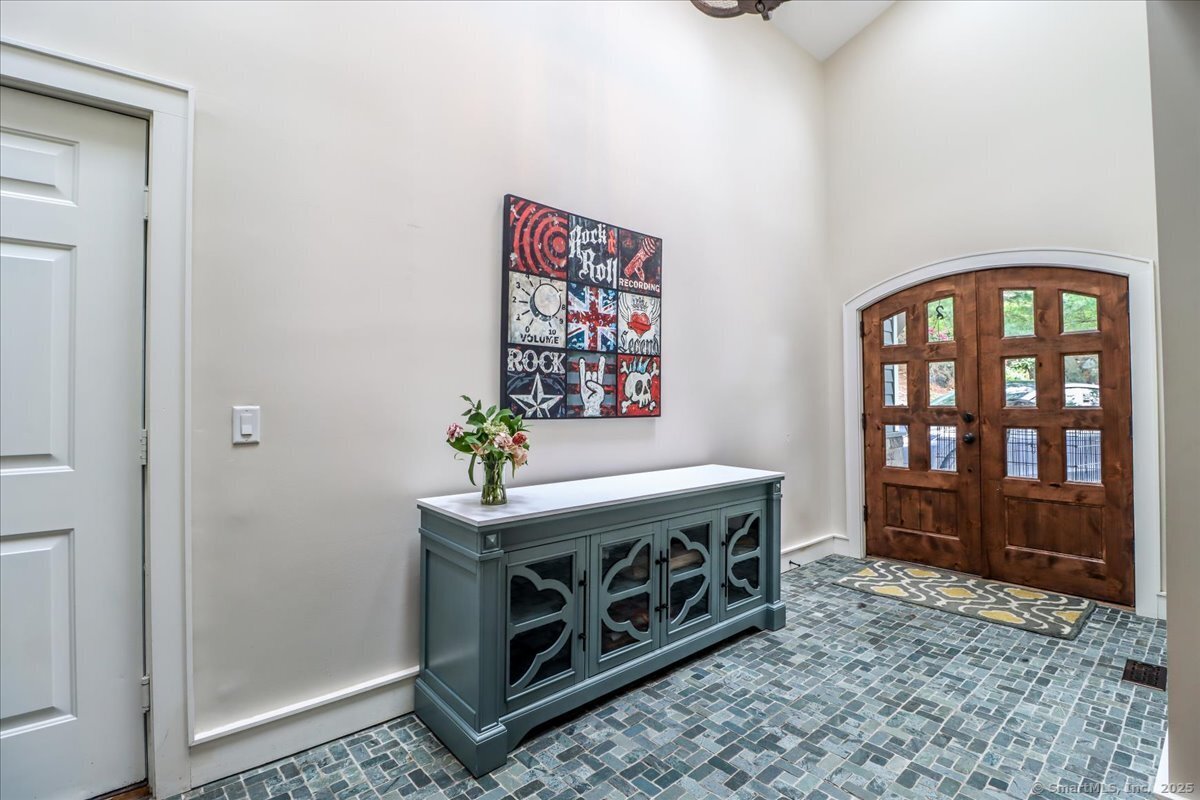 550 Barrack Hill Road, Ridgefield, Connecticut image 3