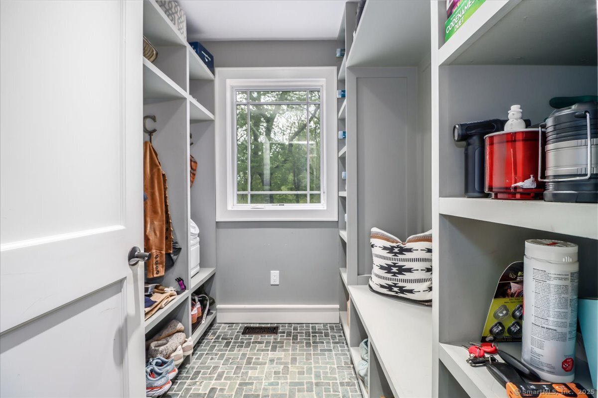 550 Barrack Hill Road, Ridgefield, Connecticut image 10