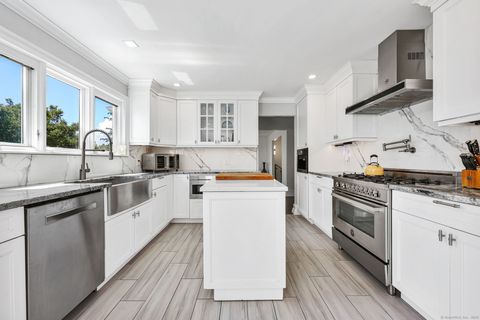 Tiny photo for 175 Battery Park Drive, Bridgeport, CT 06605 (MLS # 24150063)