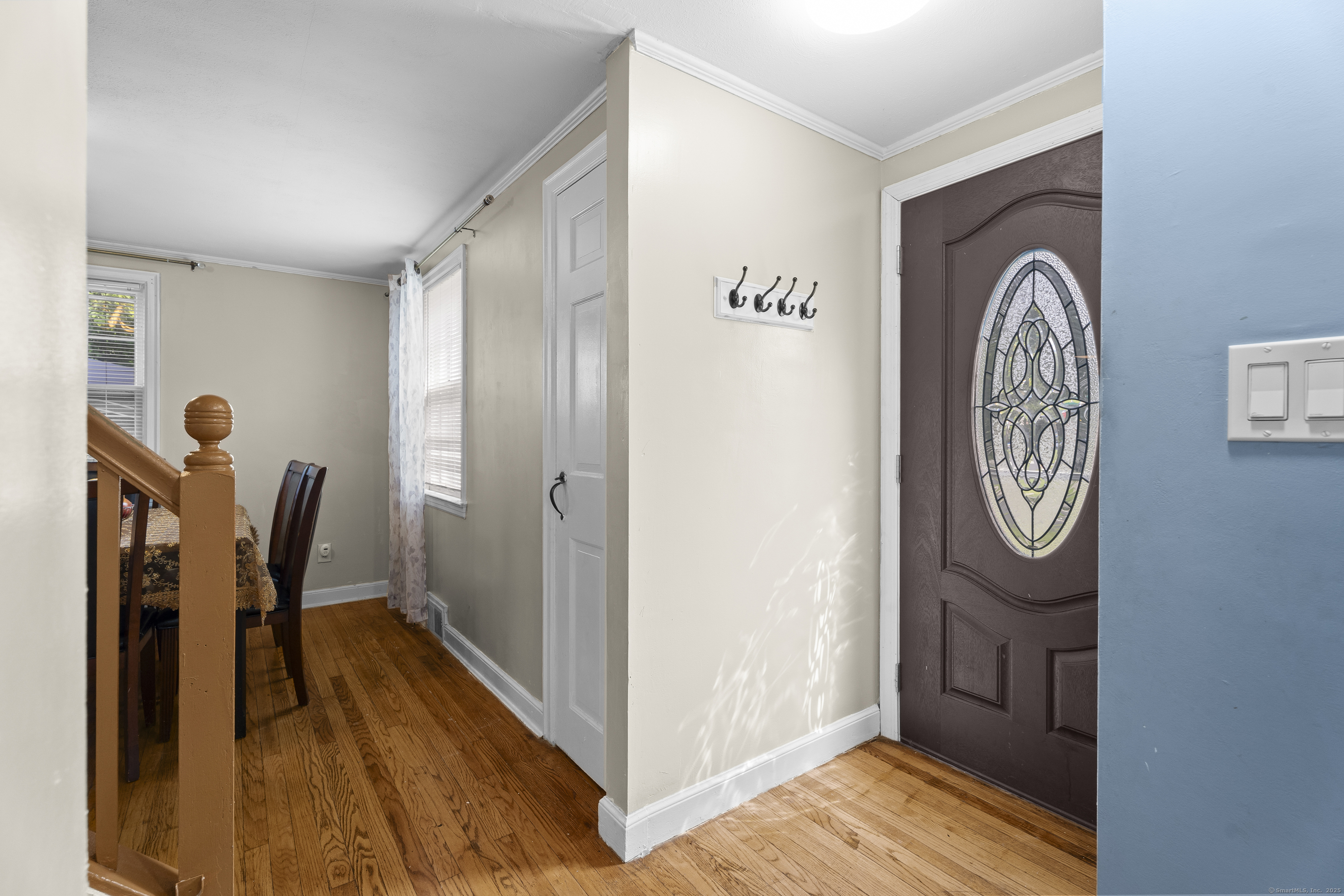 West Hartford, Connecticut 06110, United States, 3 Bedrooms Bedrooms, ,1 BathroomBathrooms,Residential,Active,180035