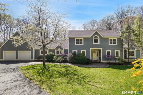 Photo of 40 Deer Hill Road, Redding, CT 06896 (MLS # 24169044)