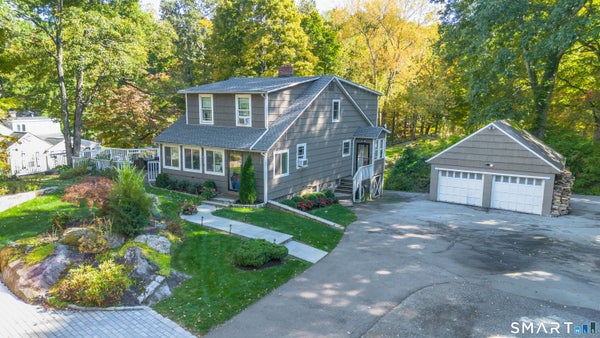 753 DEN RD, STAMFORD, CT 06903 - Image e2943ee0f5d4eebb38b654b3dc9f7040/2848908770
