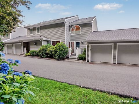 Photo of 66 Glen View #66, Wilton, CT 06897 (MLS # 24188536)
