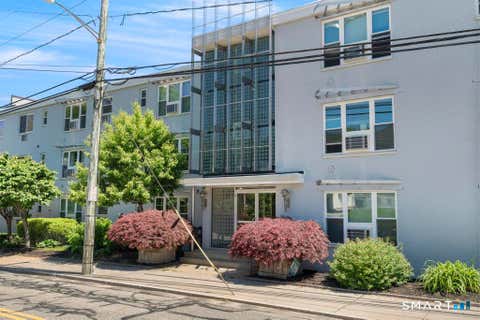 Condo For Sale - 184 Pequot Avenue #102<br/> New London, CT 06320