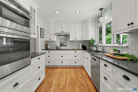 Tiny photo for 17 Pumpkin Lane, Norwalk, CT 06851 (MLS # 24185368)