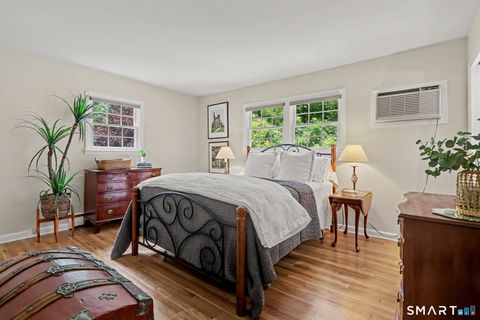 Tiny photo for 17 Pumpkin Lane, Norwalk, CT 06851 (MLS # 24185368)