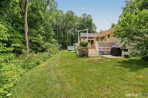 Tiny photo for 17 Pumpkin Lane, Norwalk, CT 06851 (MLS # 24185368)