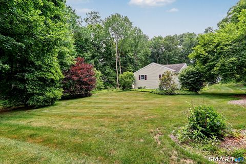 Tiny photo for 17 Pumpkin Lane, Norwalk, CT 06851 (MLS # 24185368)