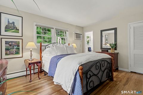 Tiny photo for 17 Pumpkin Lane, Norwalk, CT 06851 (MLS # 24185368)