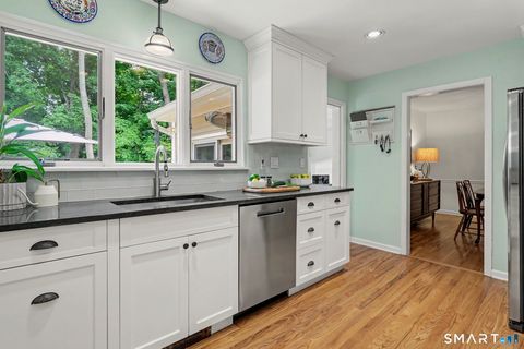 Tiny photo for 17 Pumpkin Lane, Norwalk, CT 06851 (MLS # 24185368)