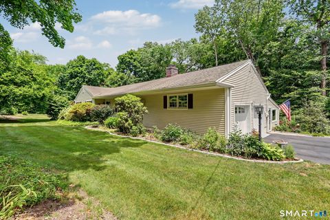Tiny photo for 17 Pumpkin Lane, Norwalk, CT 06851 (MLS # 24185368)