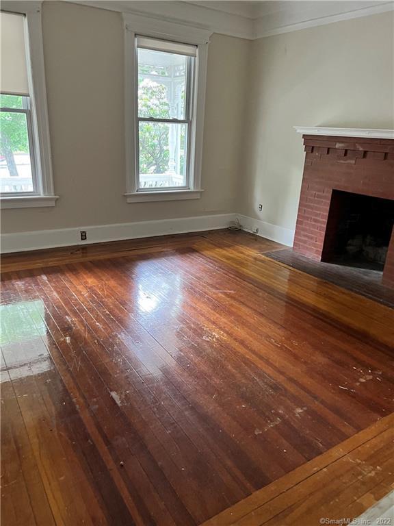 Humphrey Street 1st Floor, New Haven, Connecticut - 3 Bedrooms  
1 Bathrooms  
5 Rooms - 