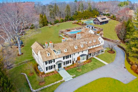 358 Lukes Wood Road New Canaan CT 06840