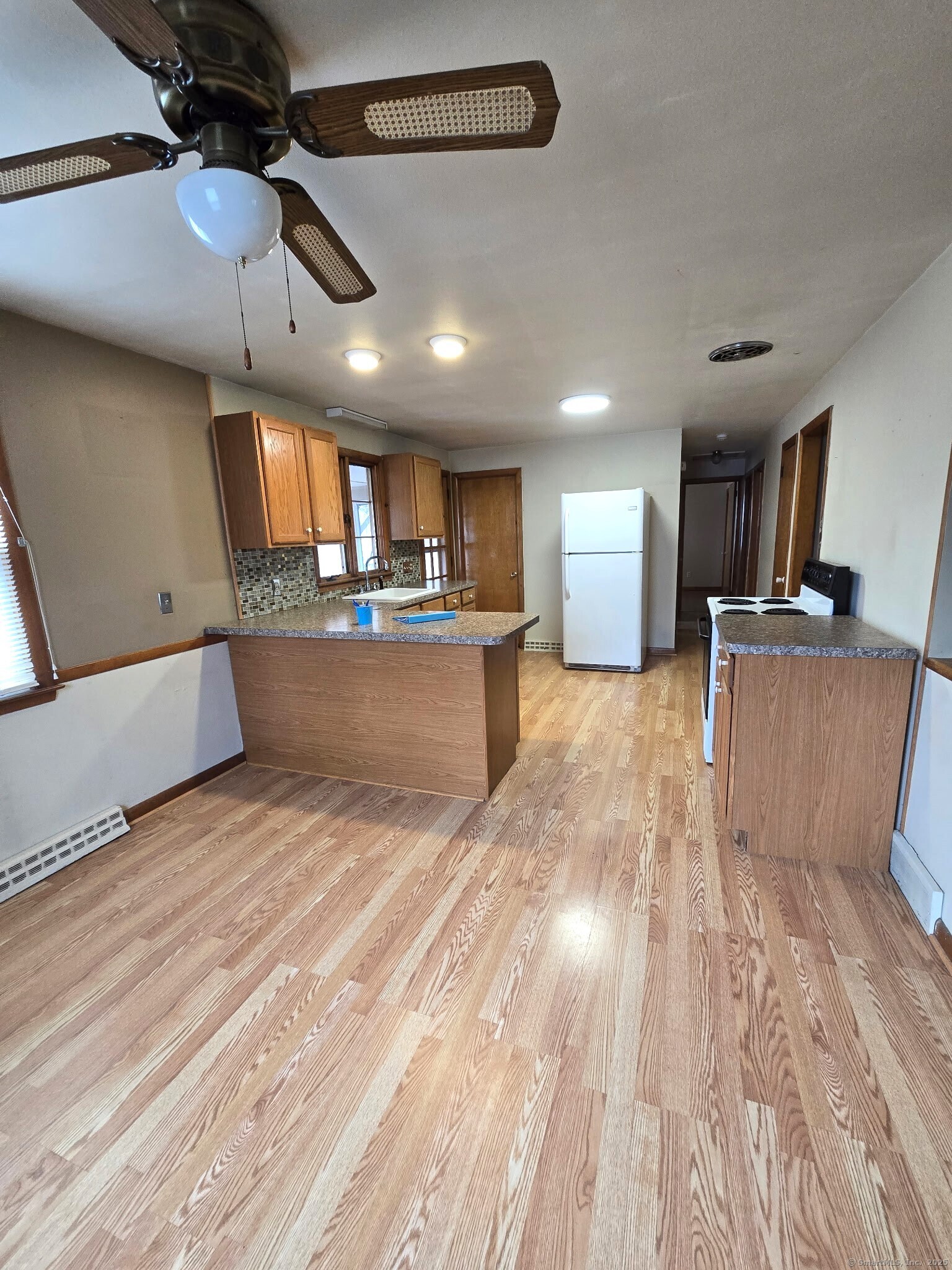 20 Lucy Street, Hamden, Connecticut image 2