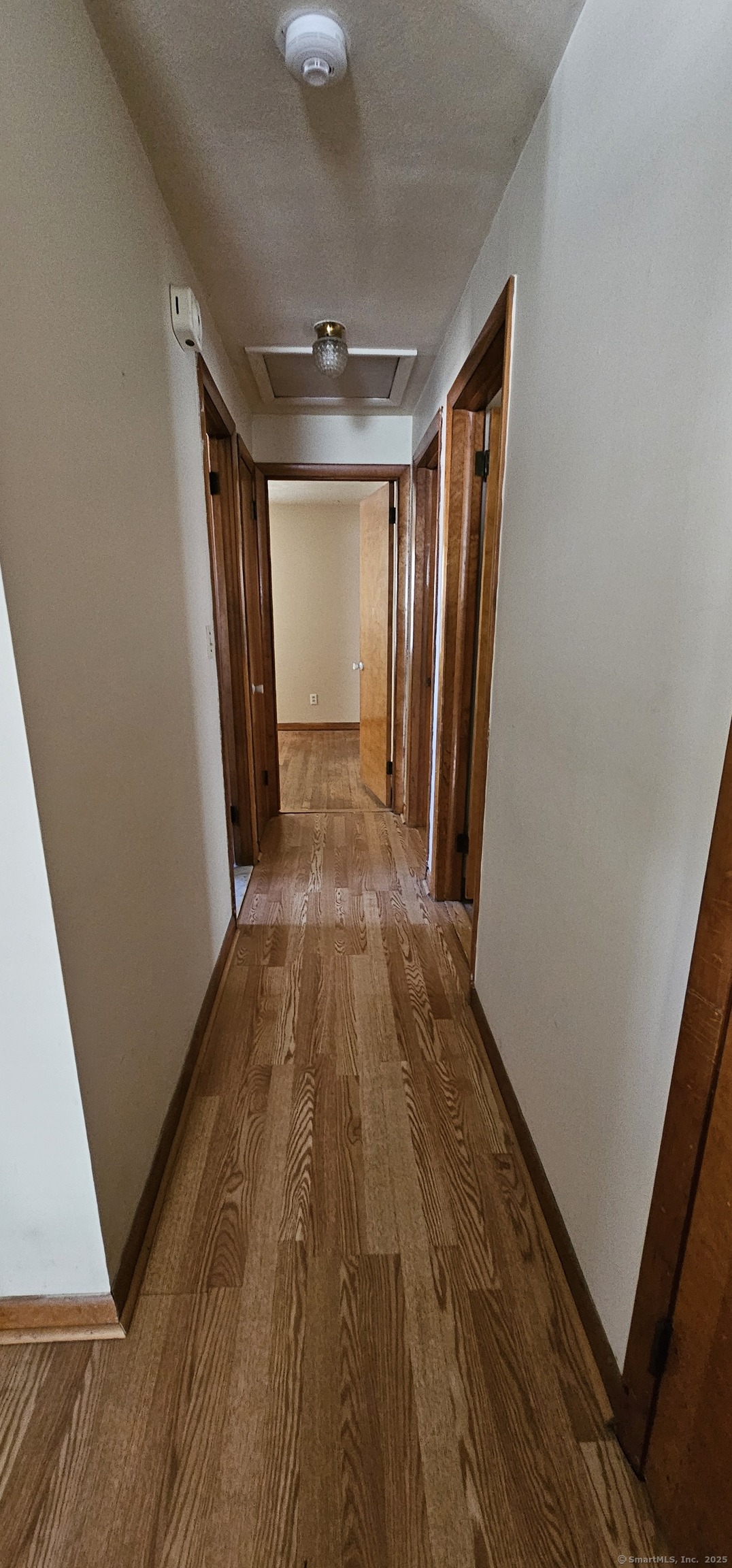 20 Lucy Street, Hamden, Connecticut image 9