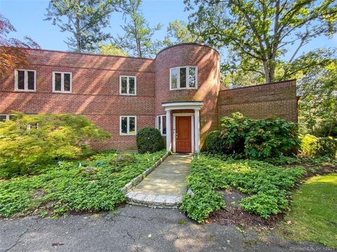 Homes For Rent - 57 Drum Hill Lane<br/> Stamford, CT 06902