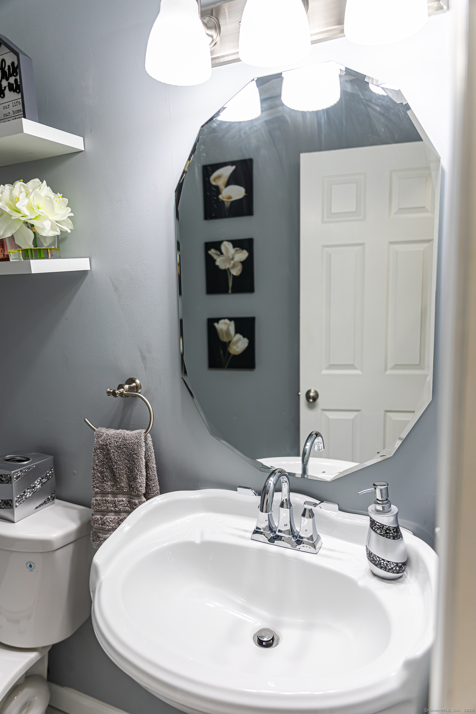 67 Dove Court #67, Windsor Locks, Connecticut image 14