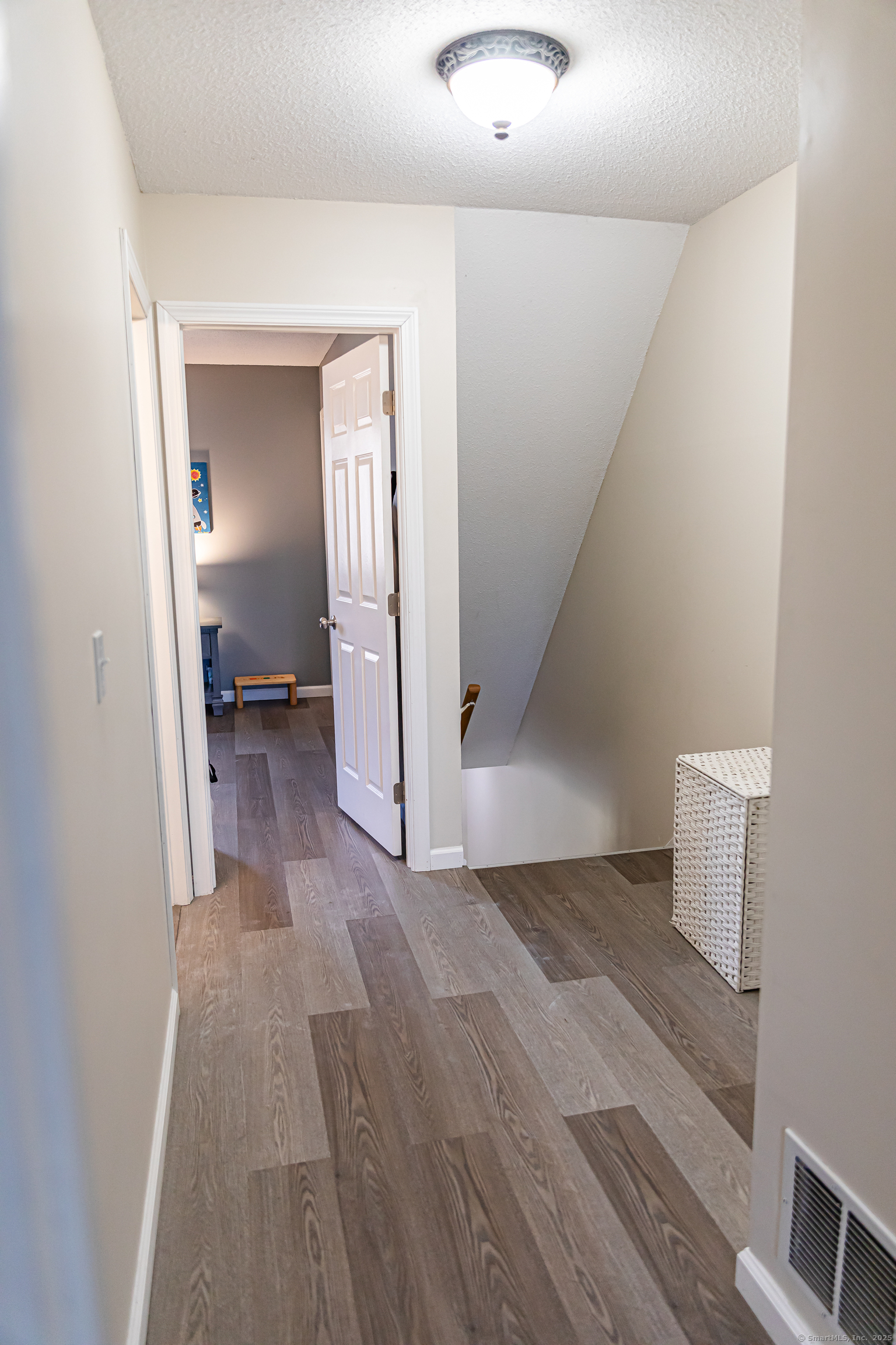 67 Dove Court #67, Windsor Locks, Connecticut image 16