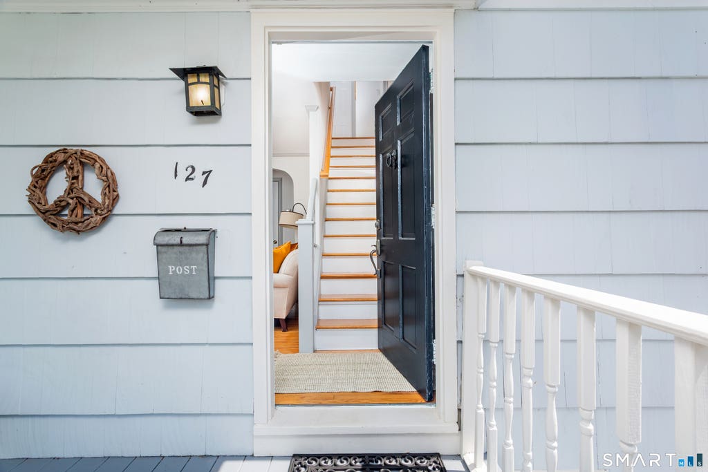 Photo of 127 Moritz Place, Fairfield, CT 06824 (MLS # 24182582)