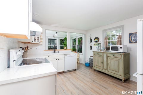 Tiny photo for 127 Moritz Place, Fairfield, CT 06824 (MLS # 24182582)