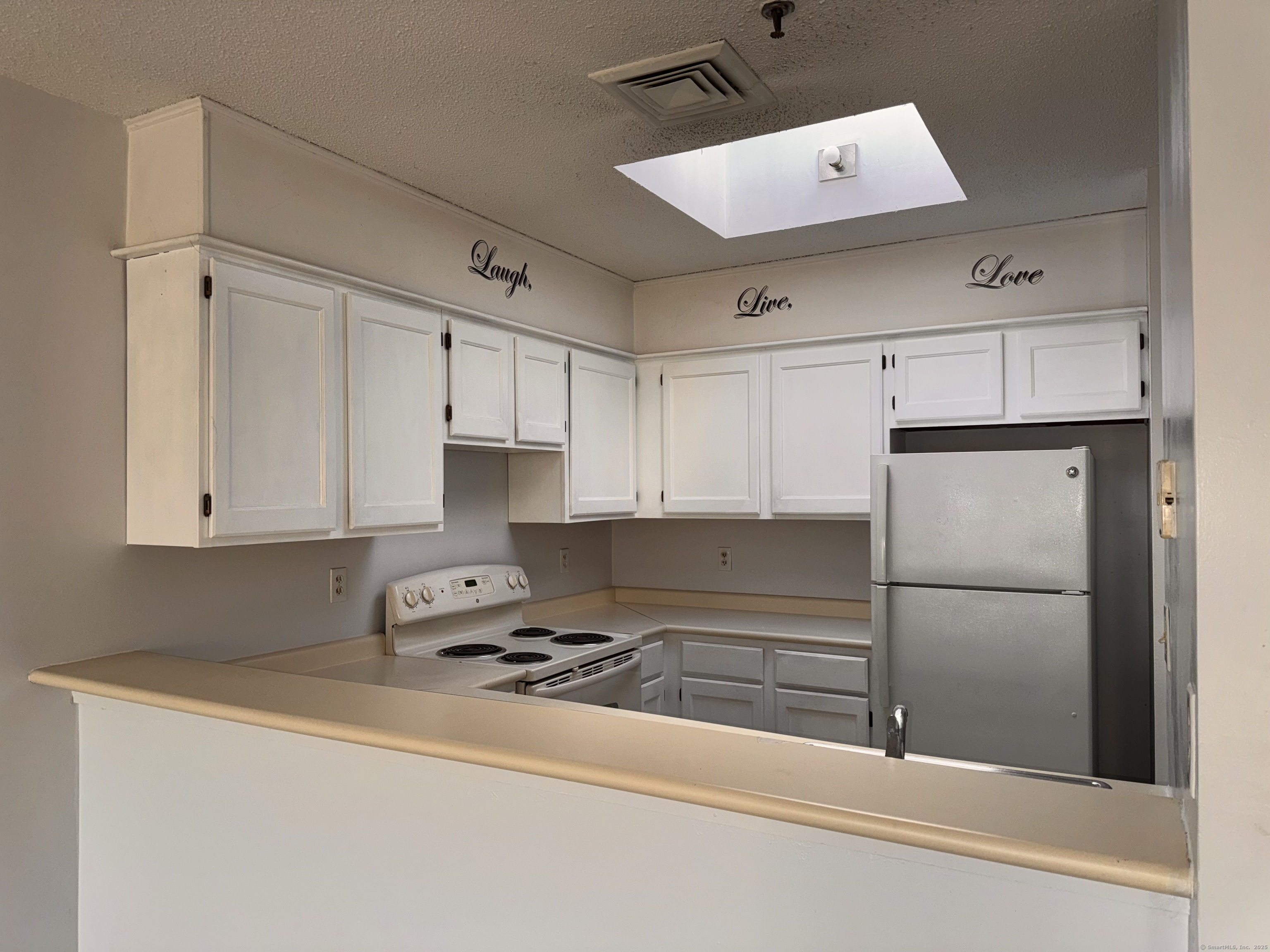 1204 Whitney Avenue #APT 506, Hamden, Connecticut image 10