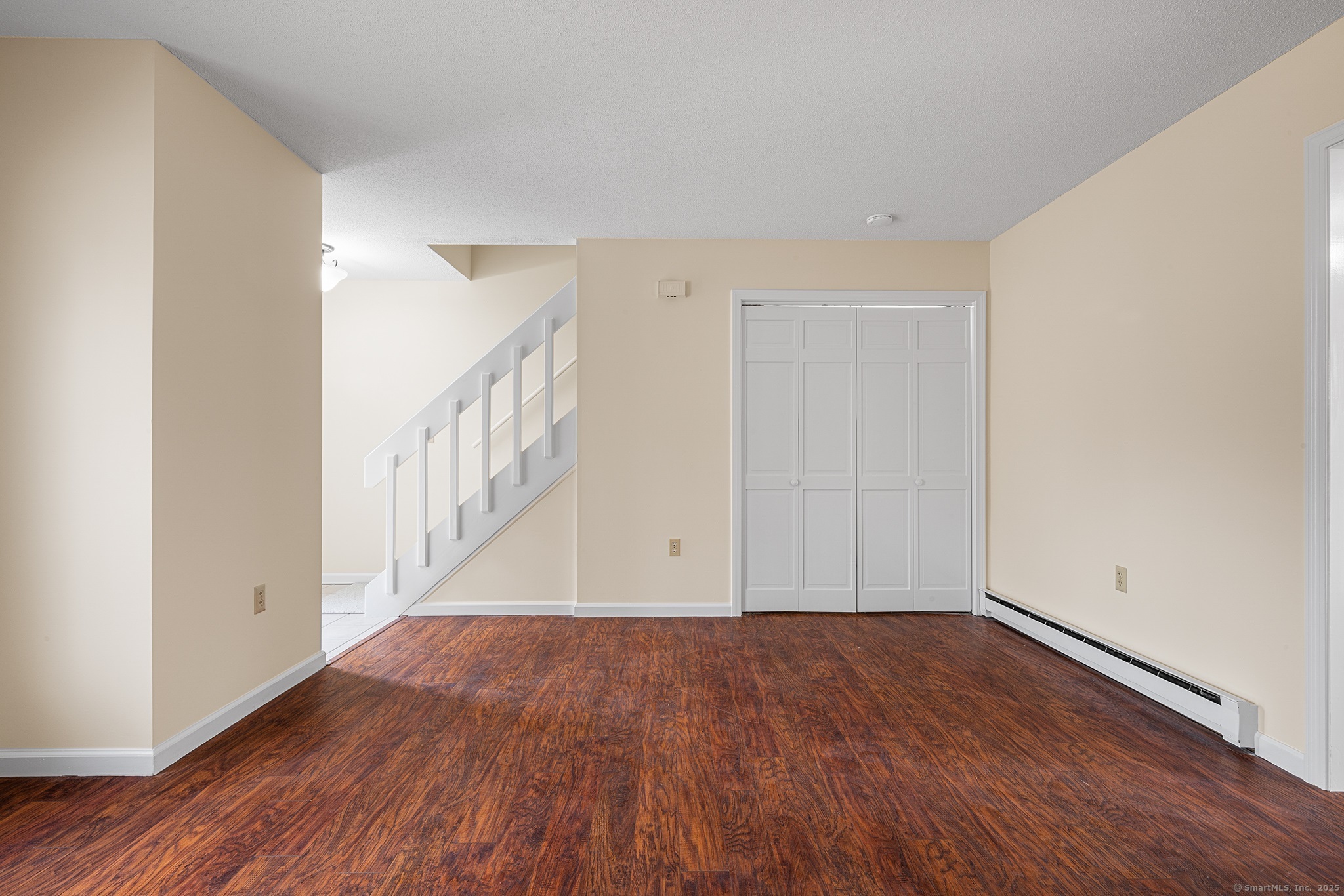 348 Boston Post Road #APT B11, Waterford, Connecticut image 5