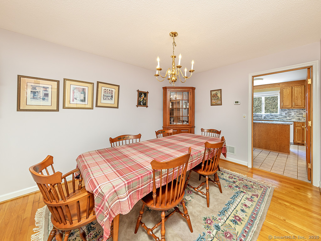 328 Toll Gate Road, Berlin, Connecticut image 13