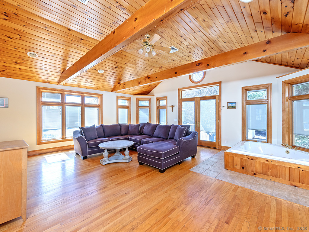 328 Toll Gate Road, Berlin, Connecticut image 6
