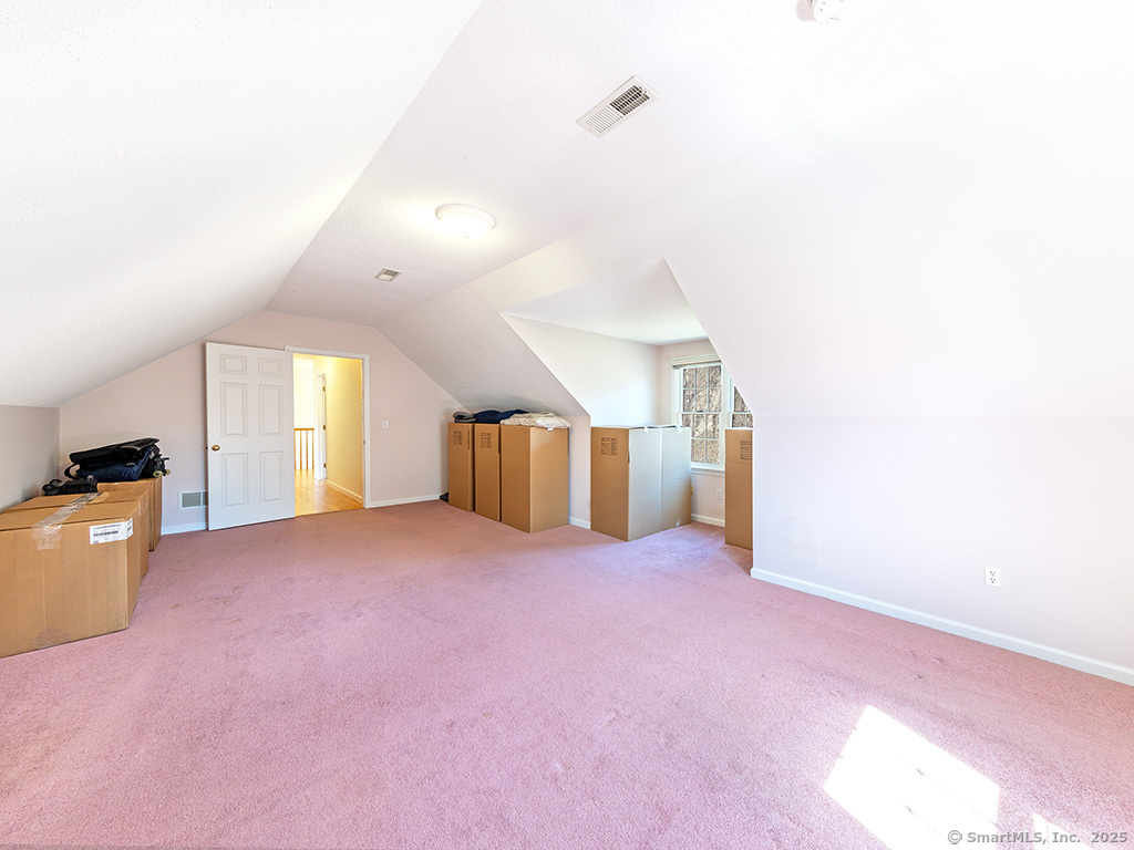 328 Toll Gate Road, Berlin, Connecticut image 27