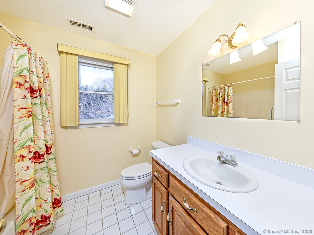 328 Toll Gate Road, Berlin, Connecticut image 28