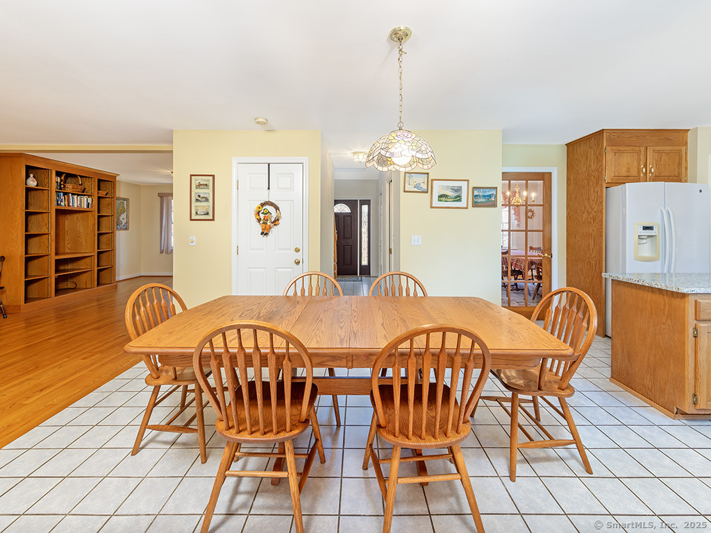 328 Toll Gate Road, Berlin, Connecticut image 9
