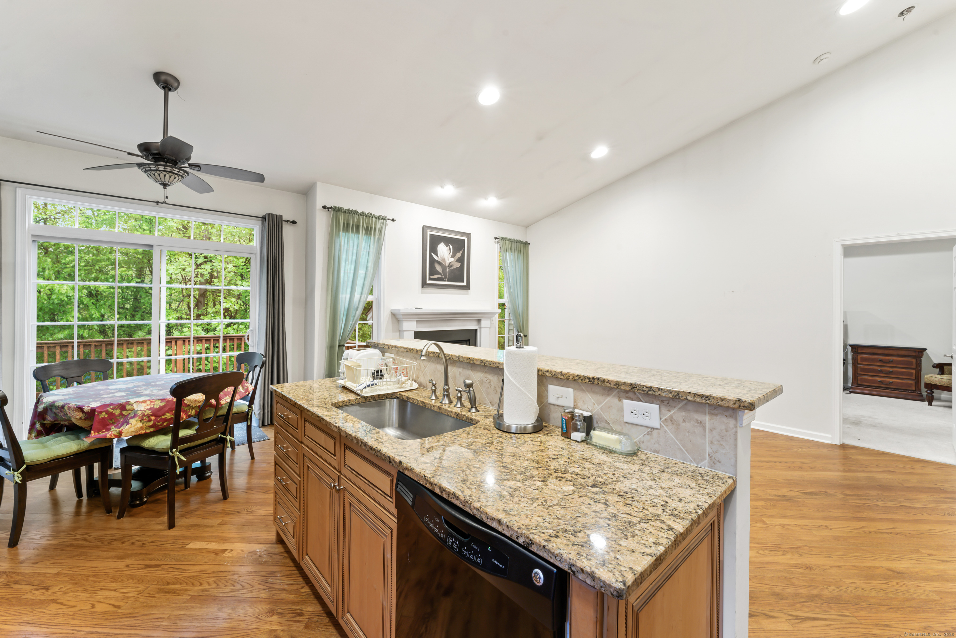 127 Sycamore Drive #127, Prospect, Connecticut image 12